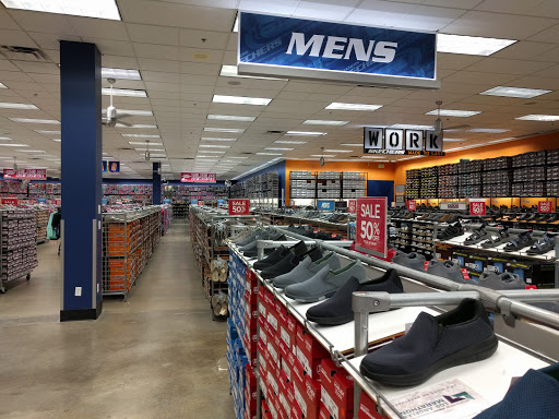 Shoe Store «SKECHERS Factory Outlet», reviews and photos, 1304 S Harbor Blvd, Fullerton, CA 92832, USA