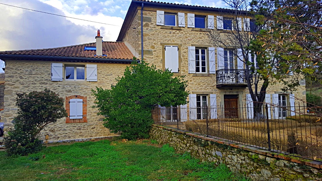 Location maison de vacances et gîte avec piscine privée à Dun (Ariège 09)