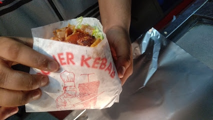 Doner Kebab Rey - Pizzeria - C. Villardondiego, 17, Posterior, 28032 Madrid, Spain