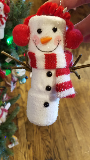 American Restaurant «Cracker Barrel Old Country Store», reviews and photos, 2697 Highwood Blvd, Smyrna, TN 37167, USA