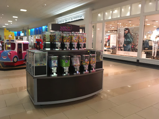 Shopping Mall «Monmouth Mall», reviews and photos, 180 New Jersey 35, Eatontown, NJ 07724, USA