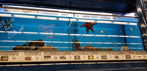 Pet Supply Store «Petco Animal Supplies», reviews and photos, 3430 W State St, Grand Island, NE 68803, USA