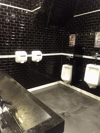 Live Music Venue «Saint Andrews Hall», reviews and photos, 431 E Congress St, Detroit, MI 48226, USA