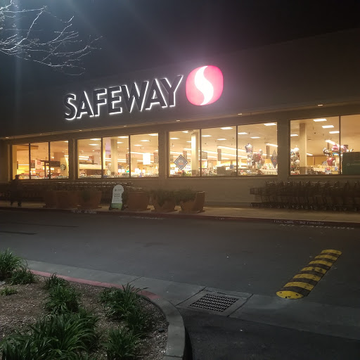 Grocery Store «Safeway», reviews and photos, 950 Las Gallinas Ave, San Rafael, CA 94903, USA
