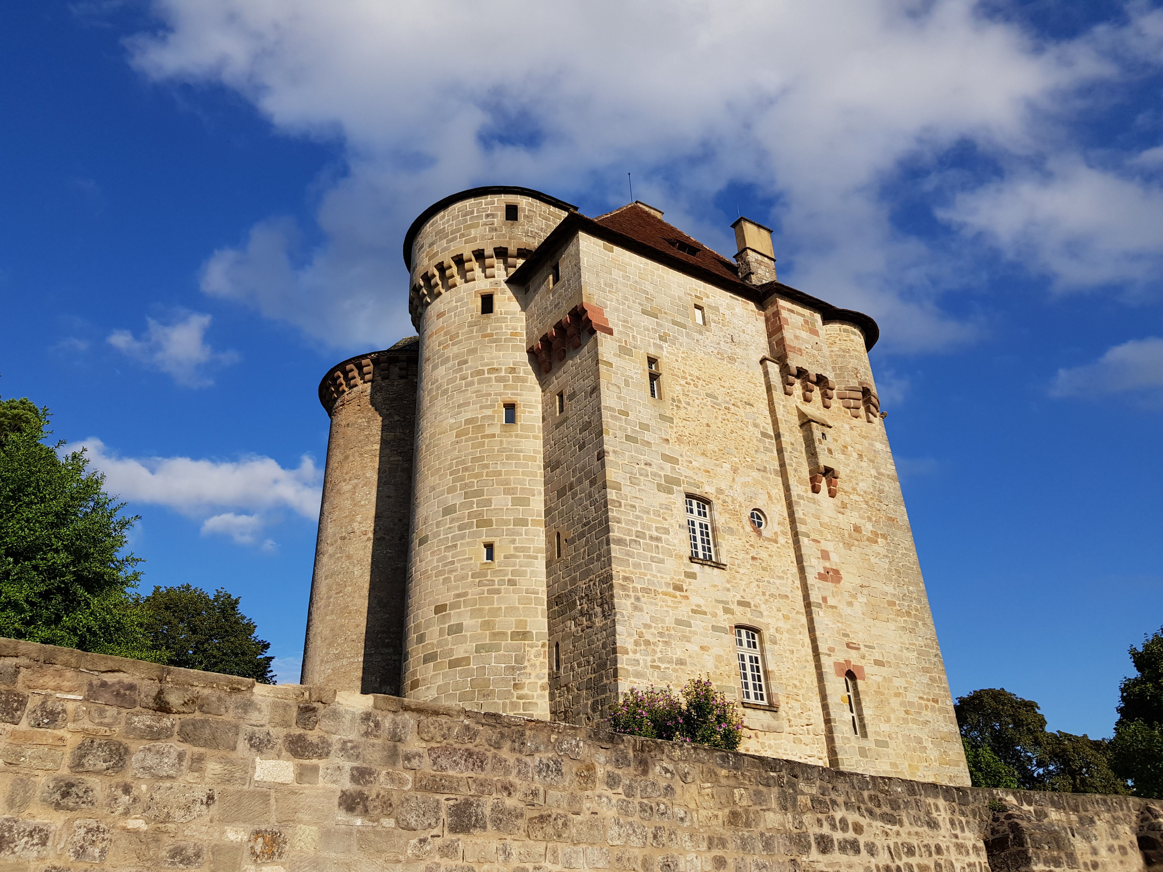 Photo n° 3 de l'avis de Lo.e fait le 14/08/2019 à 22:08
