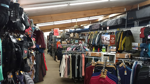 Outdoor Sports Store «Redding Sports Ltd», reviews and photos, 950 Hilltop Dr, Redding, CA 96003, USA