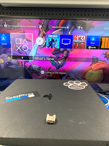 Electronics Repair Shop «iRepair - Cell Phone Repair», reviews and photos, 4251 Winder Hwy e, Flowery Branch, GA 30542, USA