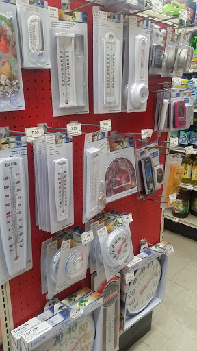 Hardware Store «Skokie Ace Hardware», reviews and photos, 5035 Oakton St, Skokie, IL 60077, USA