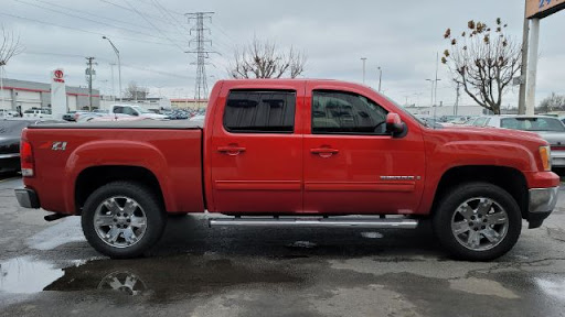 Used Car Dealer «TRI City Auto Mart», reviews and photos, 617 E New Cir Rd, Lexington, KY 40505, USA