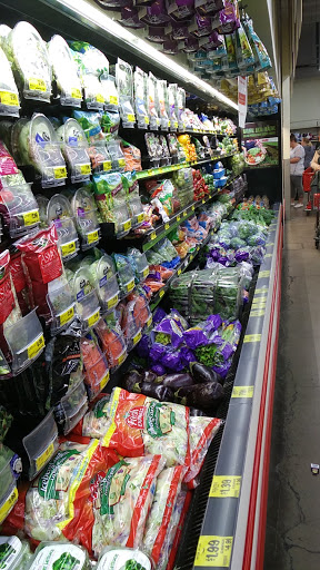 Grocery Store «Grocery Outlet Bargain Market», reviews and photos, 299 D St NE, Salem, OR 97301, USA