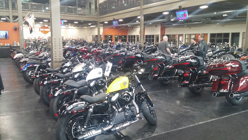 Harley-Davidson Dealer «Chicago Harley-Davidson», reviews and photos, 2929 Patriot Blvd, Glenview, IL 60026, USA