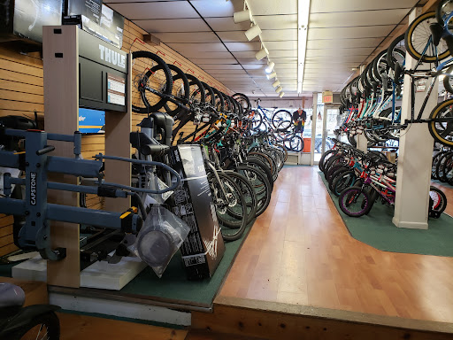 Bicycle Store «Pelham Bicycle Center», reviews and photos, 109 Wolfs Ln, Pelham, NY 10803, USA