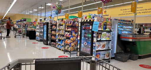 Grocery Store «Stop & Shop», reviews and photos, 333 W River St, Providence, RI 02904, USA