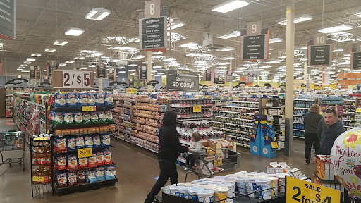 Grocery Store «Fred Meyer», reviews and photos, 1900 SE Sedgwick Rd, Port Orchard, WA 98366, USA