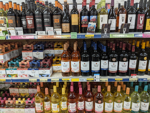 Liquor Store «Tiverton Liquor Store», reviews and photos, 65 Main Rd, Tiverton, RI 02878, USA