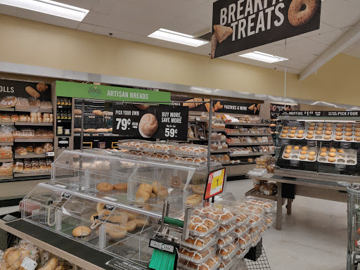 Grocery Store «Stop & Shop», reviews and photos, 32 Lyman St, Westborough, MA 01581, USA