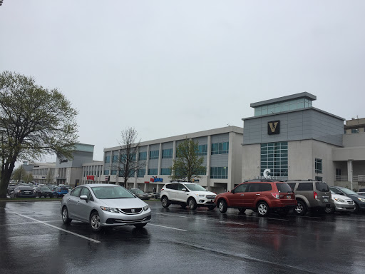 Shopping Mall «One Hundred Oaks Mall», reviews and photos, 719 Thompson Ln, Nashville, TN 37204, USA