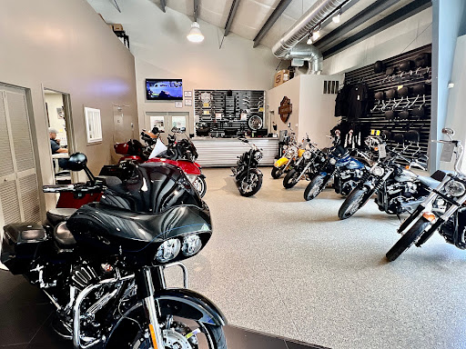Motorcycle Dealer «Monarch Motor Sports LLC», reviews and photos, 17 Gigante Dr, Hampstead, NH 03841, USA