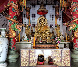Wat Sunthorn Pradit photo