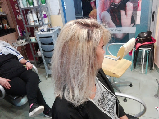 Peluquería Ángela en laCabrera, Madrid