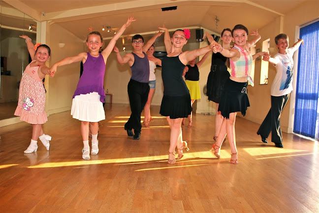 Comments and reviews of GDC School of Dancing