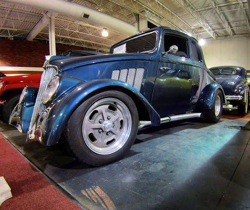 Car Dealer «Ellingson MotorCars», reviews and photos, 20950 Rogers Dr, Rogers, MN 55374, USA