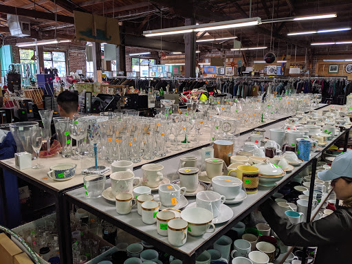 Thrift Store «Community Thrift», reviews and photos, 623 Valencia St, San Francisco, CA 94110, USA