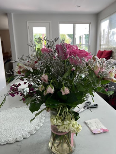 Florist «Canoga Park Florist», reviews and photos, 7144 Owensmouth Ave, Canoga Park, CA 91303, USA