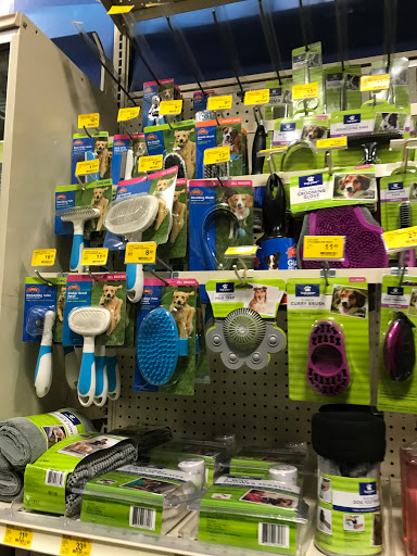Pet Supply Store «PetSmart», reviews and photos, 3439 Princeton Rd, Hamilton, OH 45011, USA