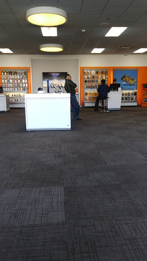 Cell Phone Store «AT&T Authorized Retailer», reviews and photos, 3530 W Century Blvd #105, Inglewood, CA 90303, USA