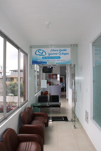 Opiniones de Consultorio Dental Guerrero Vásquez en Santo Domingo de los Colorados - Dentista