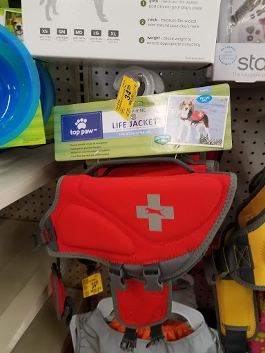 Pet Supply Store «PetSmart», reviews and photos, 248 Westminster Dr, Carlisle, PA 17013, USA