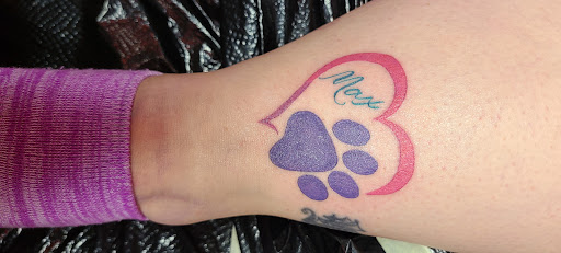 Tattoo Shop «Wyze Guyz Tattoo Parlor», reviews and photos, 3012 Lee Trevino Dr B, El Paso, TX 79936, USA