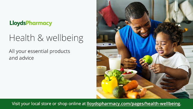 Comments and reviews of LloydsPharmacy