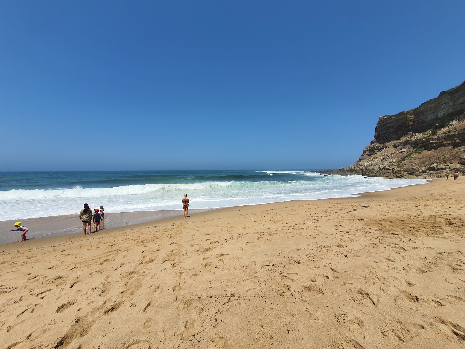 Valokuva Praia da Caladaista. ja asutus