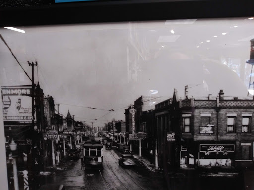 Wine Store «Andersonville Wine & Spirits», reviews and photos, 5201 N Clark St, Chicago, IL 60640, USA