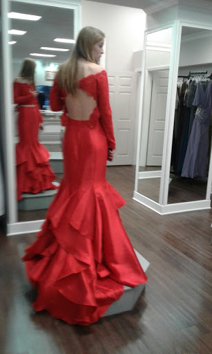 Bridal Shop «Golden Needle Bridal», reviews and photos, 426 SW Commerce Dr #110, Lake City, FL 32025, USA