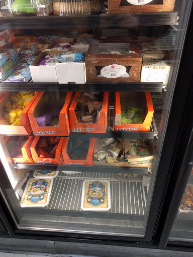 Grocery Store «Samovar Grocery Store», reviews and photos, 1077 Independence Ave, Mountain View, CA 94043, USA