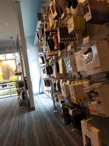 Telephone Company «U.S. Cellular», reviews and photos, 225 Town Center Loop, Waynesville, NC 28786, USA