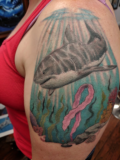 Tattoo Shop «Trilogy Tattoo Co», reviews and photos, 701 Lynnhaven Pkwy, Virginia Beach, VA 23452, USA