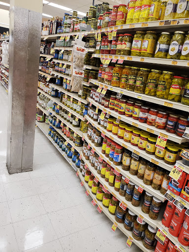 Grocery Store «Jewel-Osco», reviews and photos, 217 W Irving Park Rd, Streamwood, IL 60107, USA