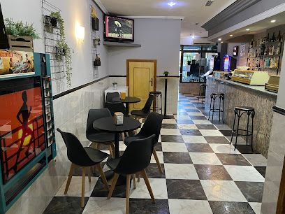 Ainara Café Bar - C. Tornavacas, 13, 10600 Plasencia, Cáceres, Spain