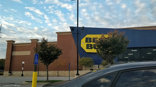 Electronics Store «Best Buy», reviews and photos, 151 Highlands Blvd Dr, Manchester, MO 63011, USA