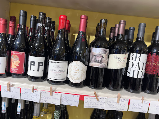 Liquor Store «Olivino Wines Bed-Stuy», reviews and photos, 426 Marcus Garvey Blvd, Brooklyn, NY 11216, USA