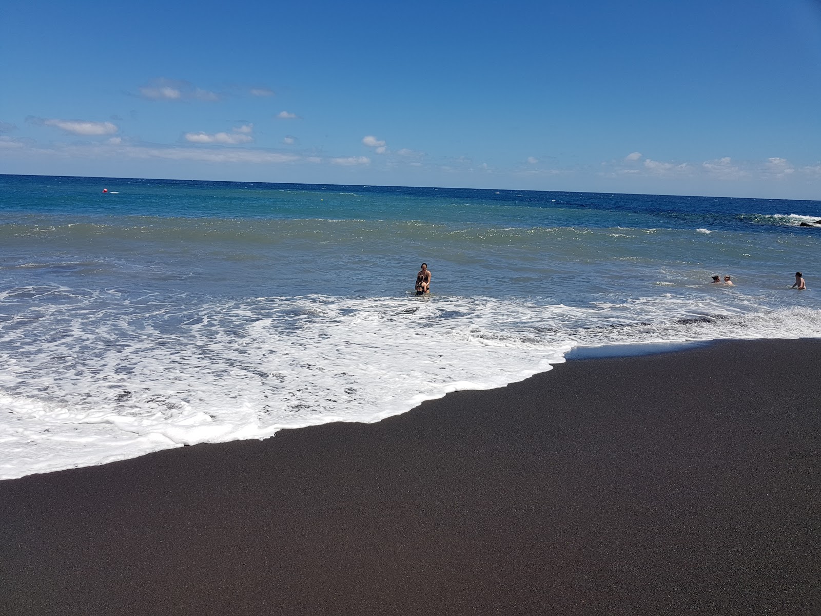 Foto de Playa de Santa Cruz e o assentamento