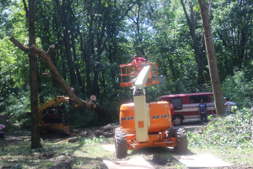 Live Music Venue «Whispering Pines», reviews and photos, 5024 Crescent Ave, Eau Claire, WI 54703, USA