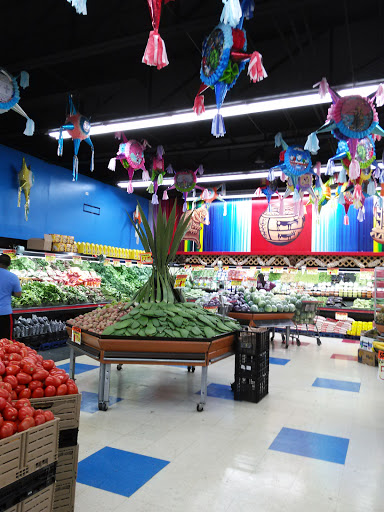 Produce Market «El Ranchito», reviews and photos, 561 E Cass St, Joliet, IL 60432, USA