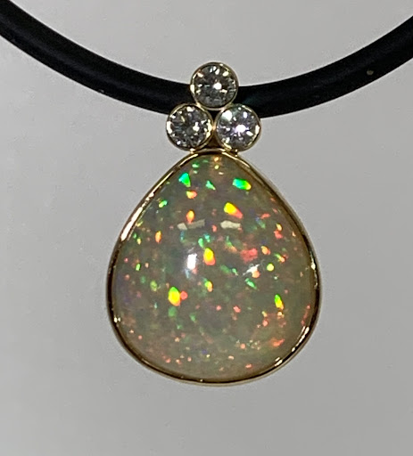 Simply Unique, 1215 George Washington Memorial Hwy Suite O, Yorktown, VA 23693, USA, 