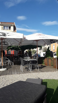 Atmosphère du Restaurant La Villa loca à Gérardmer - n°13