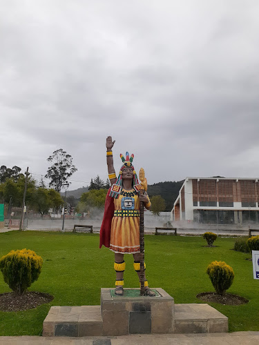 Plaza de Armas, Av. Atahualpa S/N, Baños del Inca 06004, Perú